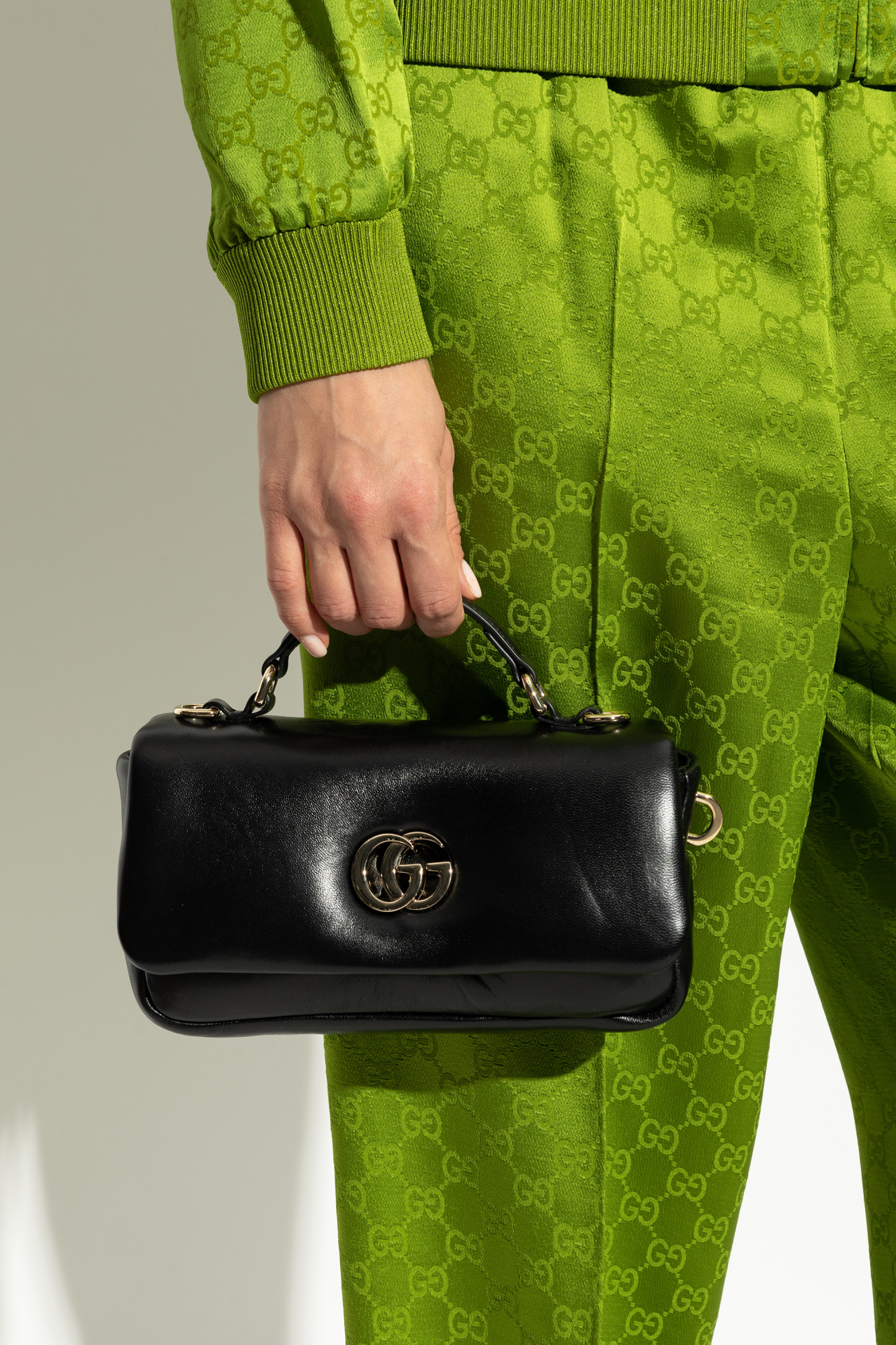 ハンドバッグ GUCCI Woman Handbag Black 815719AAEEX 1000 GUCCI: Handbag woman - Black | Gucci handbag 815719AAEEX